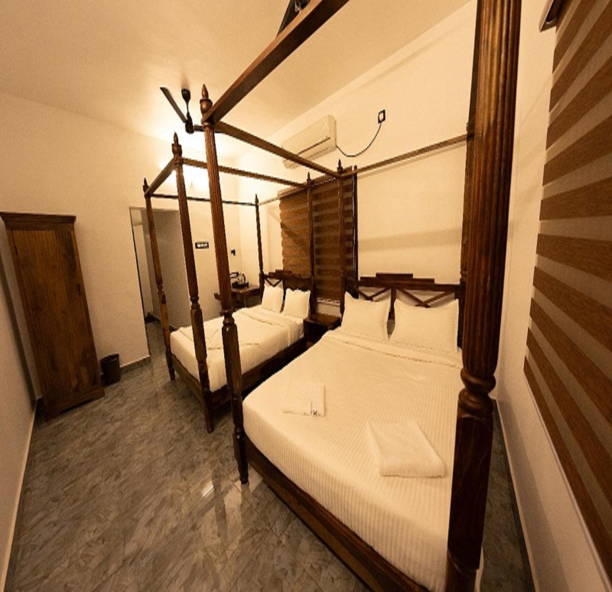 Courtyard Castle Heritage Resort Pondicherry Exterior foto